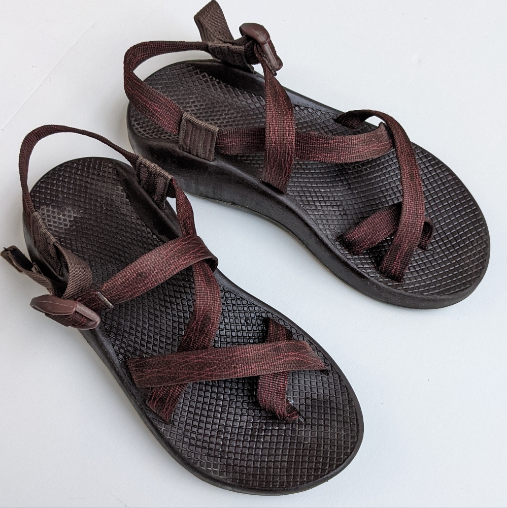 Chaco Z2 classic sandals